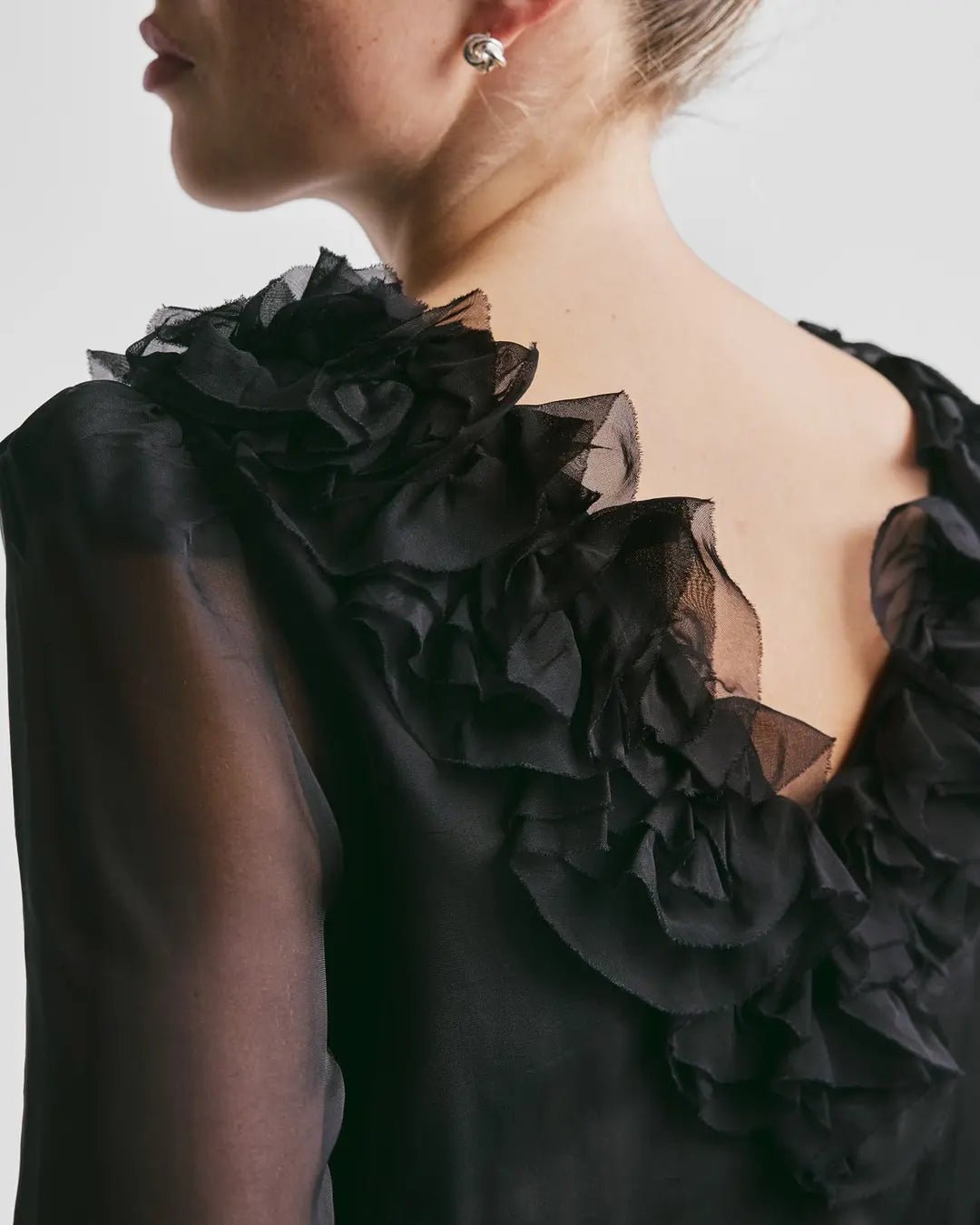 Organza Frilly Top Black | Topper | Smuk - Dameklær på nett