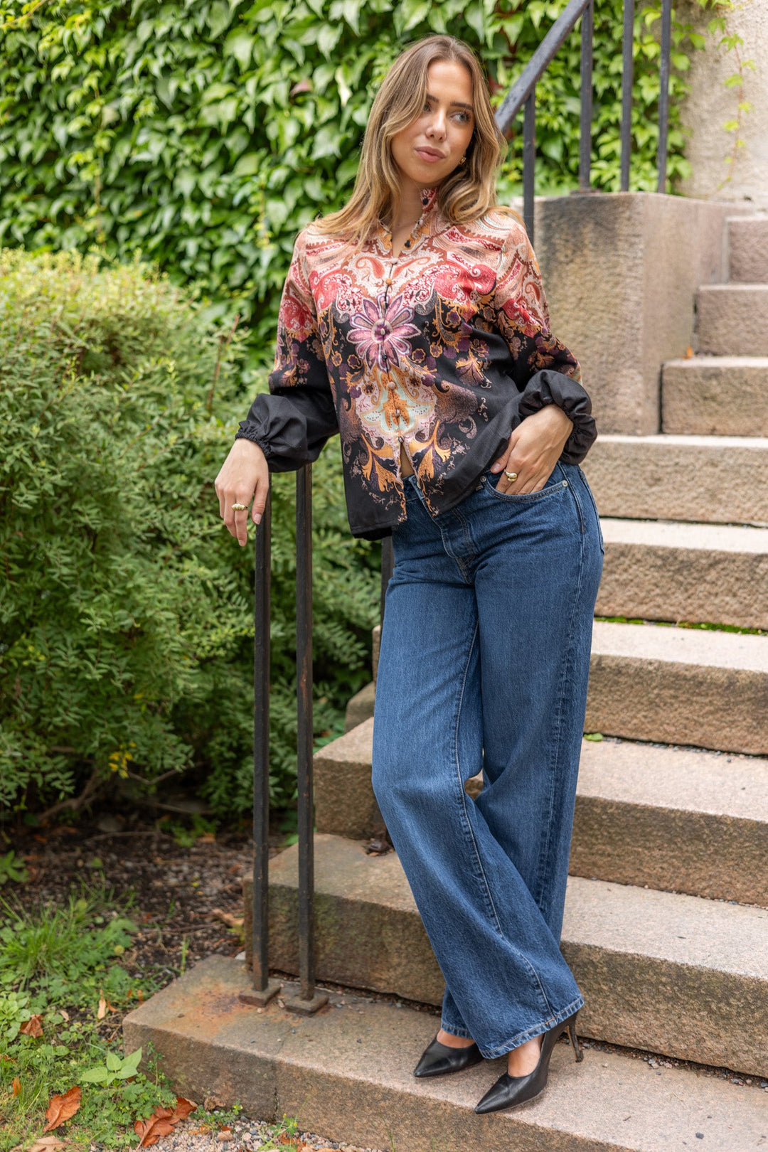 Paisley Blouse Black | Skjorter og bluser | Smuk - Dameklær på nett