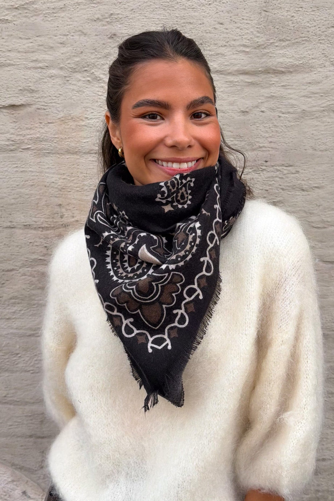 Paisley Scarf Big Black | Accessories | Smuk