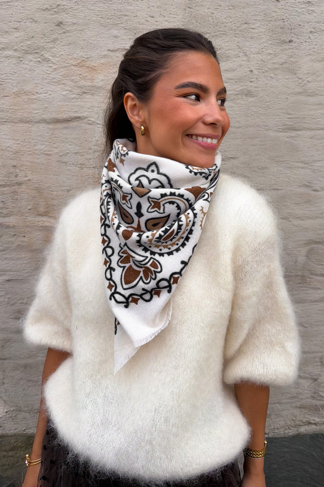 Paisley Scarf Big Ecru | Accessories | Smuk
