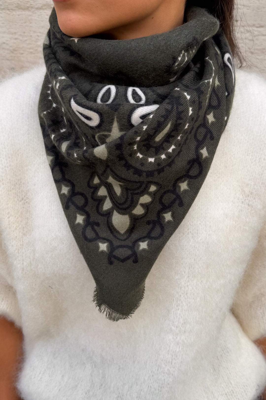 Paisley Scarf Big Khaki | Accessories | Smuk