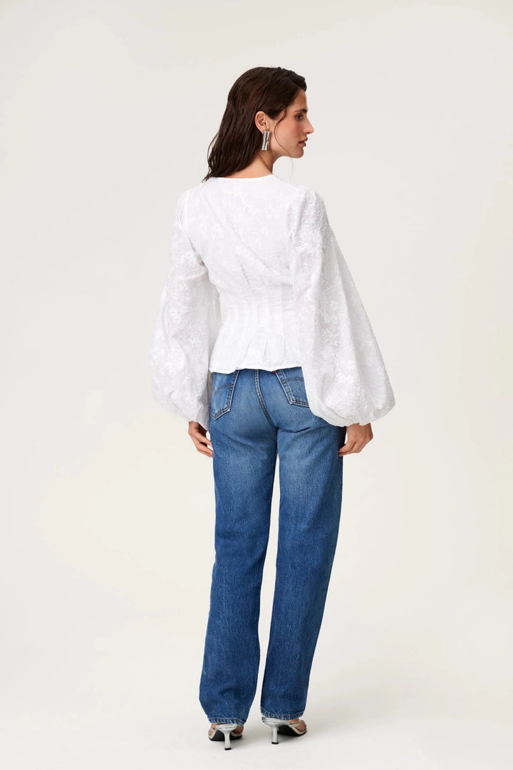 Palena Blouse White Embroidery | Skjorter og bluser | Smuk