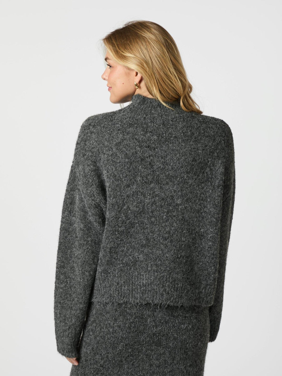 Paulina Fluffy Knit Blouse Antracit | Genser | Smuk - Dameklær på nett