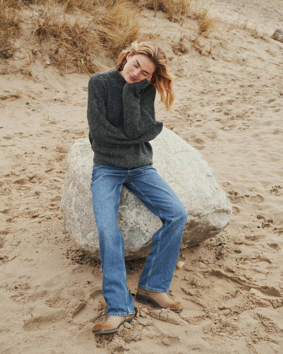 Paulina Fluffy Knit Blouse Antracit | Genser | Smuk - Dameklær på nett