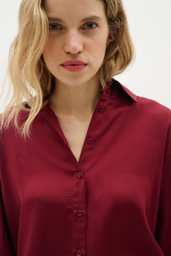 Paulineiw Shirt Cabernet | Skjorter og bluser | Smuk - Dameklær på nett