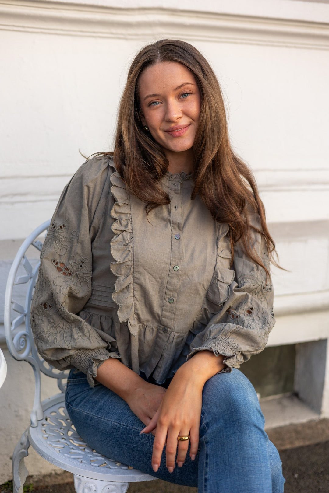 Petrine Embroidery Blouse Smoke Green | Skjorter og bluser | Smuk - Dameklær på nett