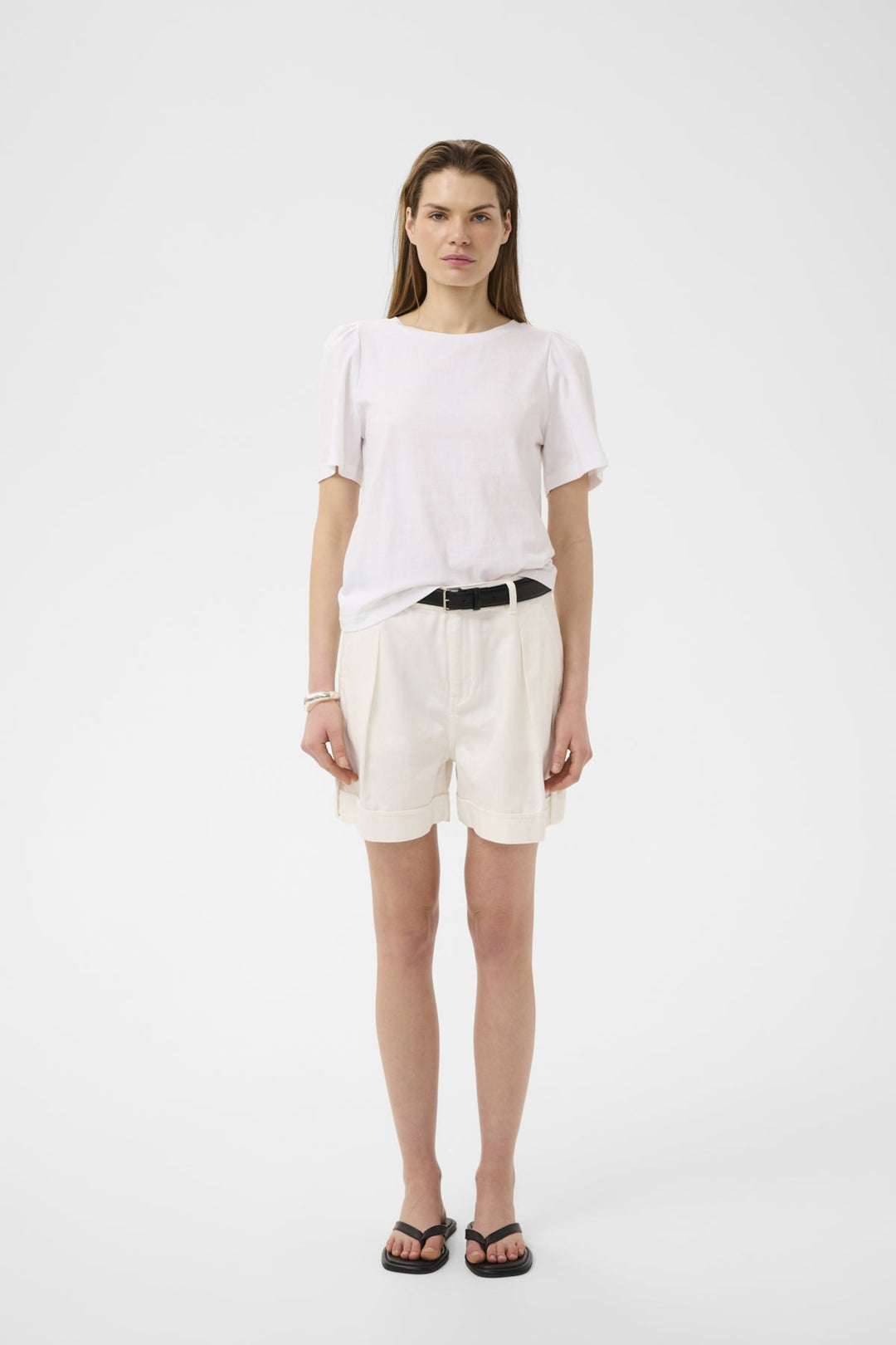 Pfiaiw Gathering Tshirt Pure White | Topper | Smuk