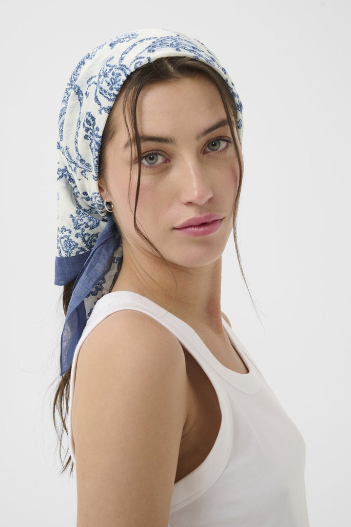 Phi Scarf Blue Dot Paisley Print | Accessories | Smuk