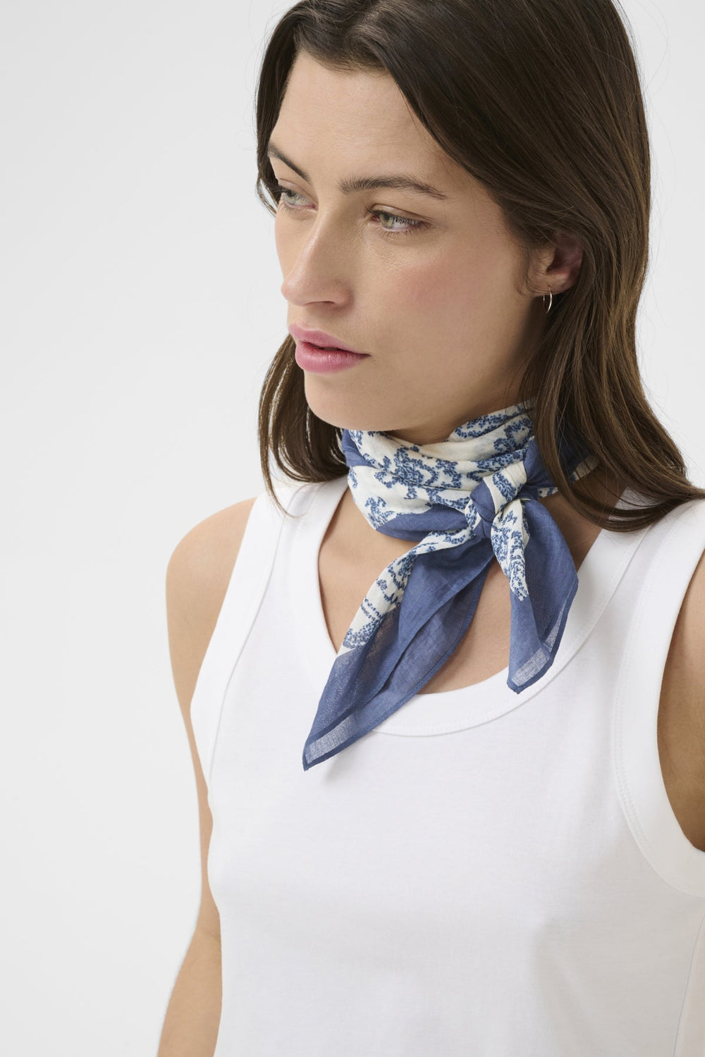 Phi Scarf Blue Dot Paisley Print | Accessories | Smuk