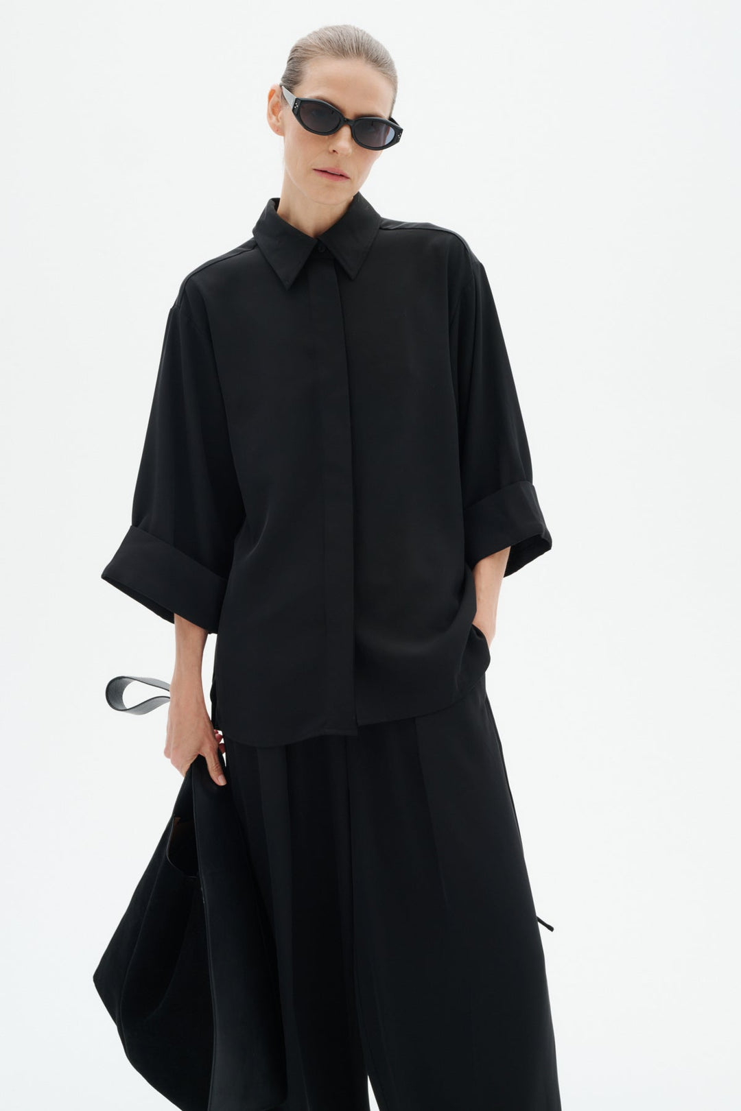 Qaileyiw Shirt Jacket Black | Skjorter og bluser | Smuk