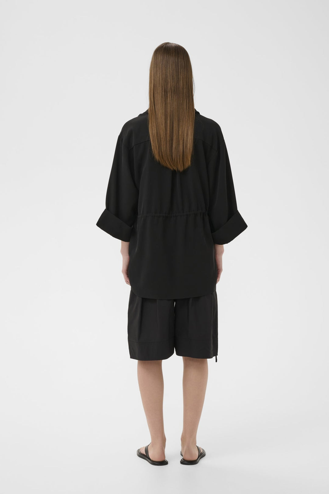 Qaileyiw Shirt Jacket Black | Skjorter og bluser | Smuk