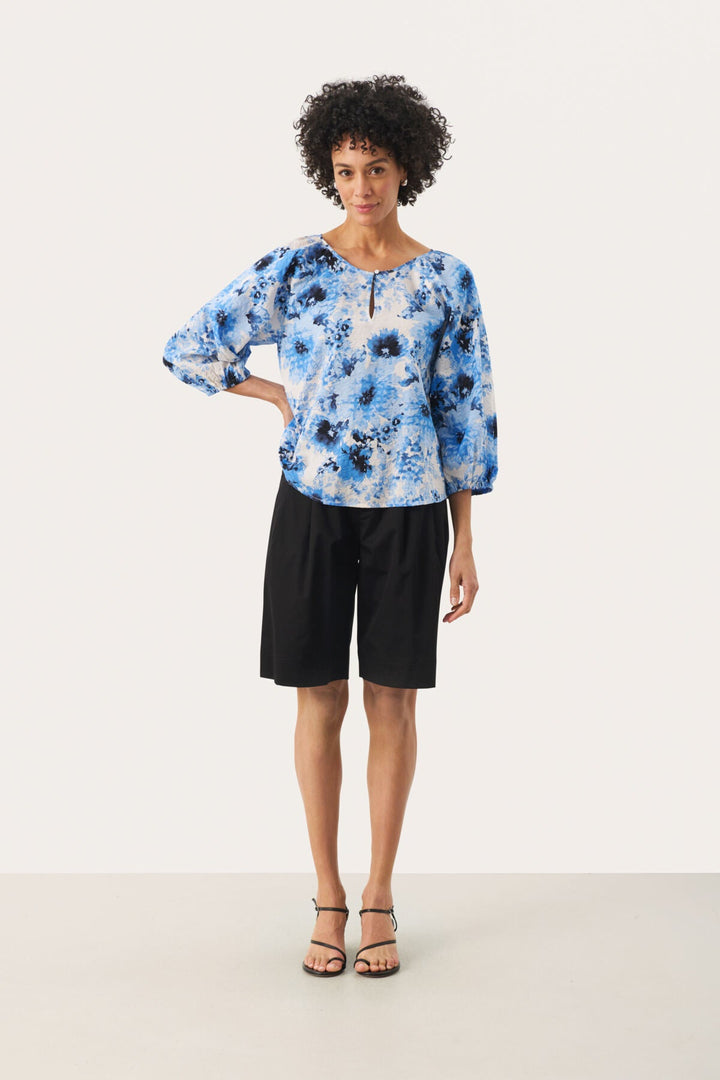 Radunipw Blouse Marina Scattered Flower | Topper | Smuk - Dameklær på nett
