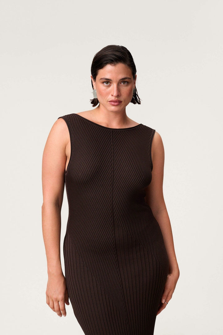 Ravenna Dress Brown | Kjoler | Smuk
