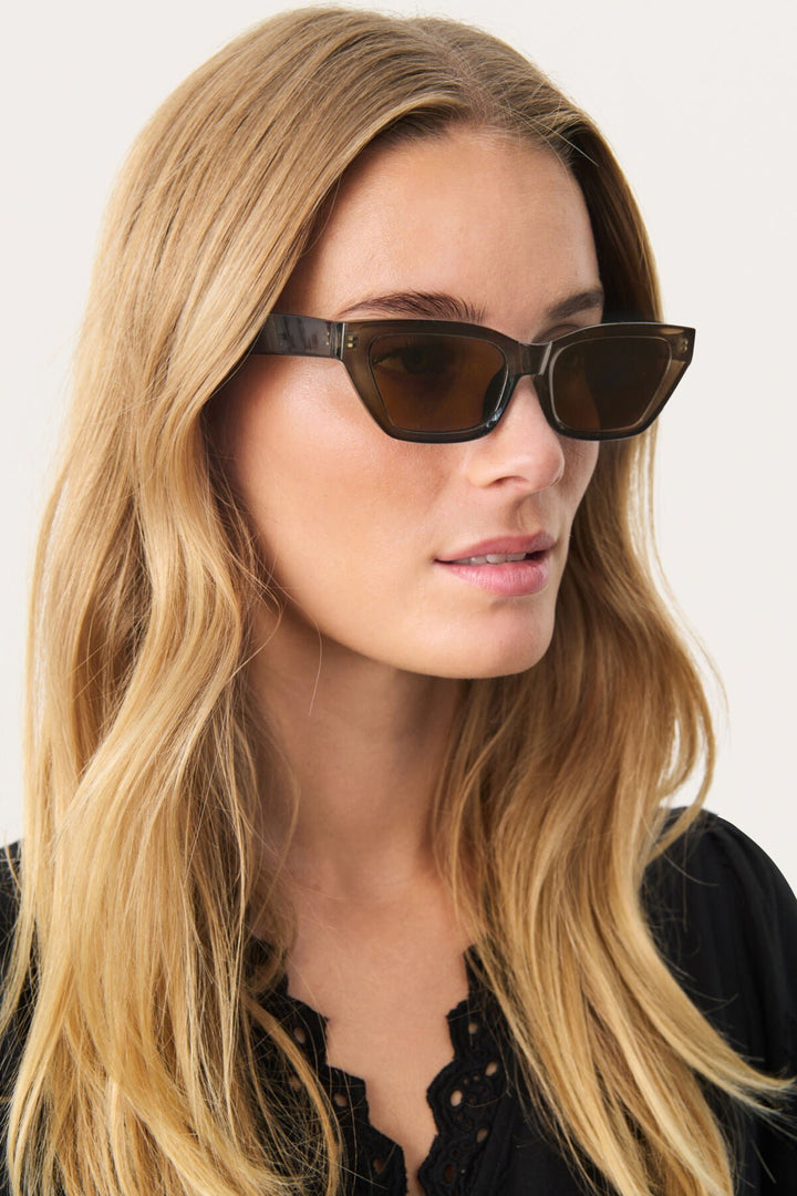 Rebbie Sunglasses Canteen | Accessories | Smuk