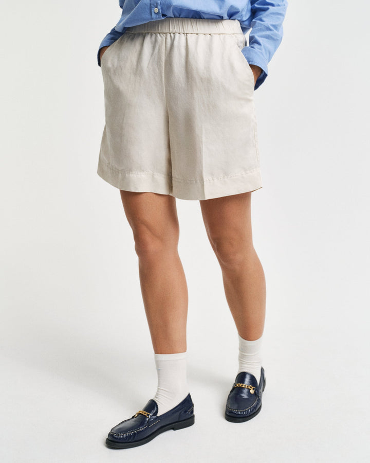 Relaxed Fit Linen Blend Pull - On Shorts Putty | Shorts | Smuk - Dameklær på nett