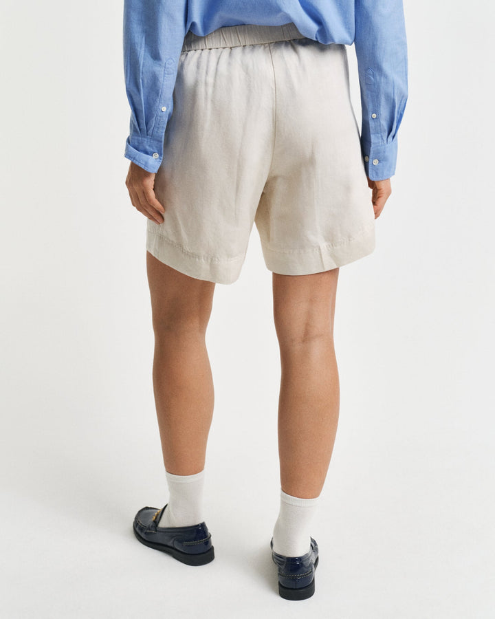 Relaxed Fit Linen Blend Pull - On Shorts Putty | Shorts | Smuk - Dameklær på nett