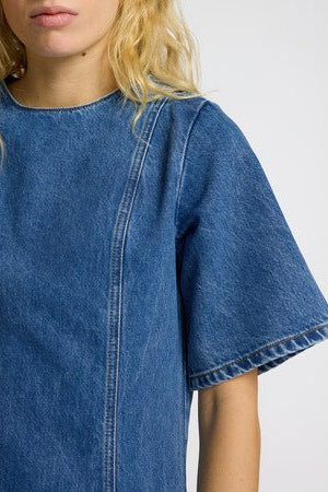 Rie 2/4 Short Dress Medium Blue Denim | Kjoler | Smuk - Dameklær på nett