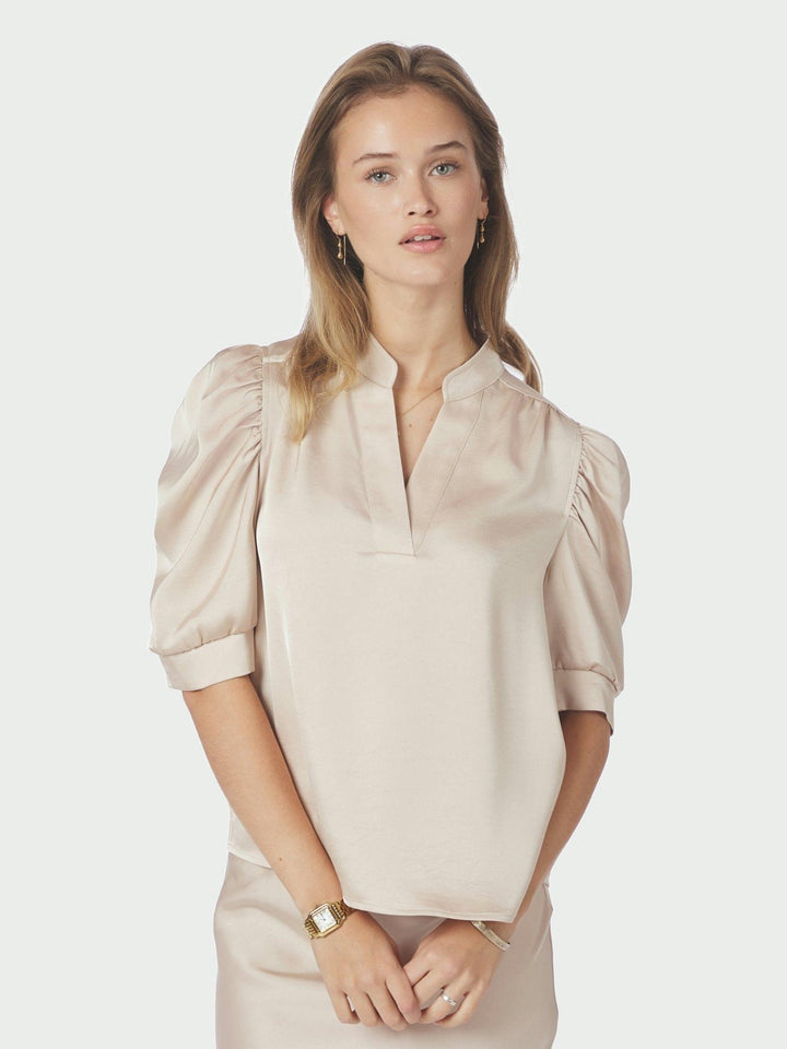 Roella Heavy Sateen Blouse Champagne | Skjorter og bluser | Smuk