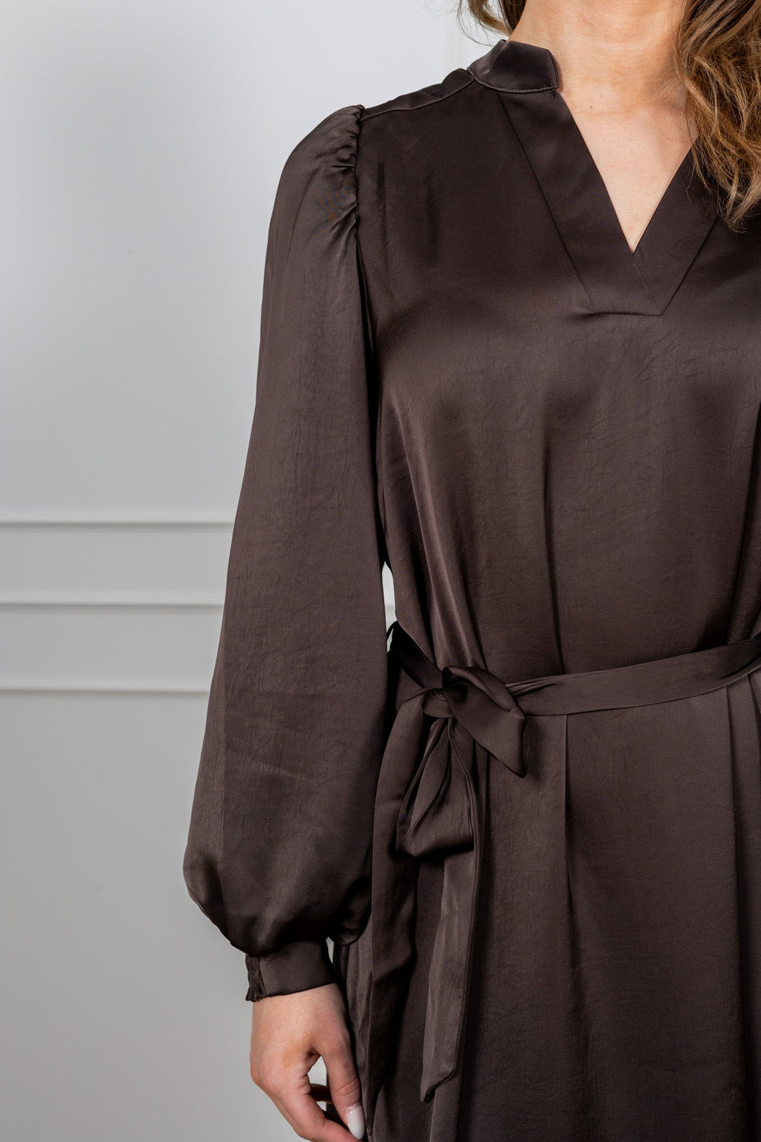 Rolana Heavy Sateen Dress Dark Brown | Kjoler | Smuk