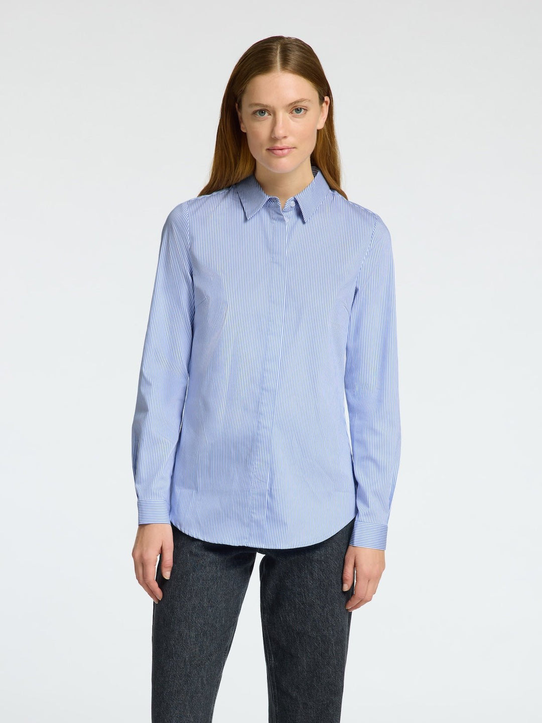 Romie Ls Striped Fitted Shirt Bright White Blue | Skjorter og bluser | Smuk - Dameklær på nett