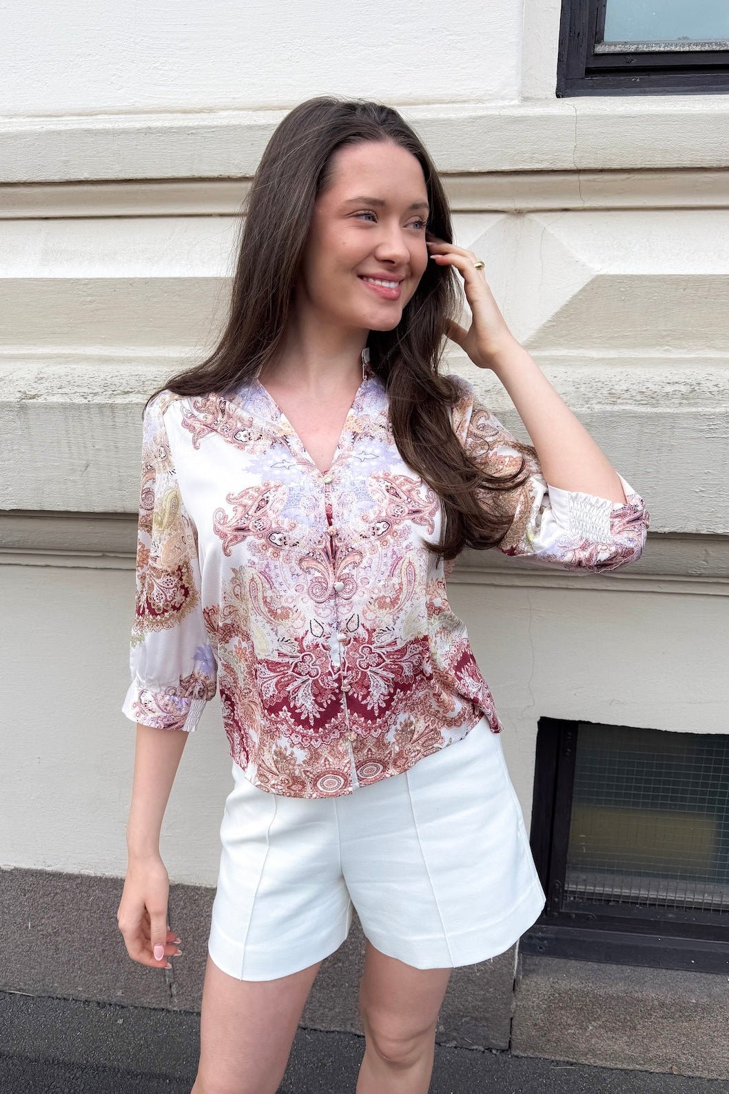 Roselle Artist Paisley Blouse Ivory | Skjorter og bluser | Smuk - Dameklær på nett