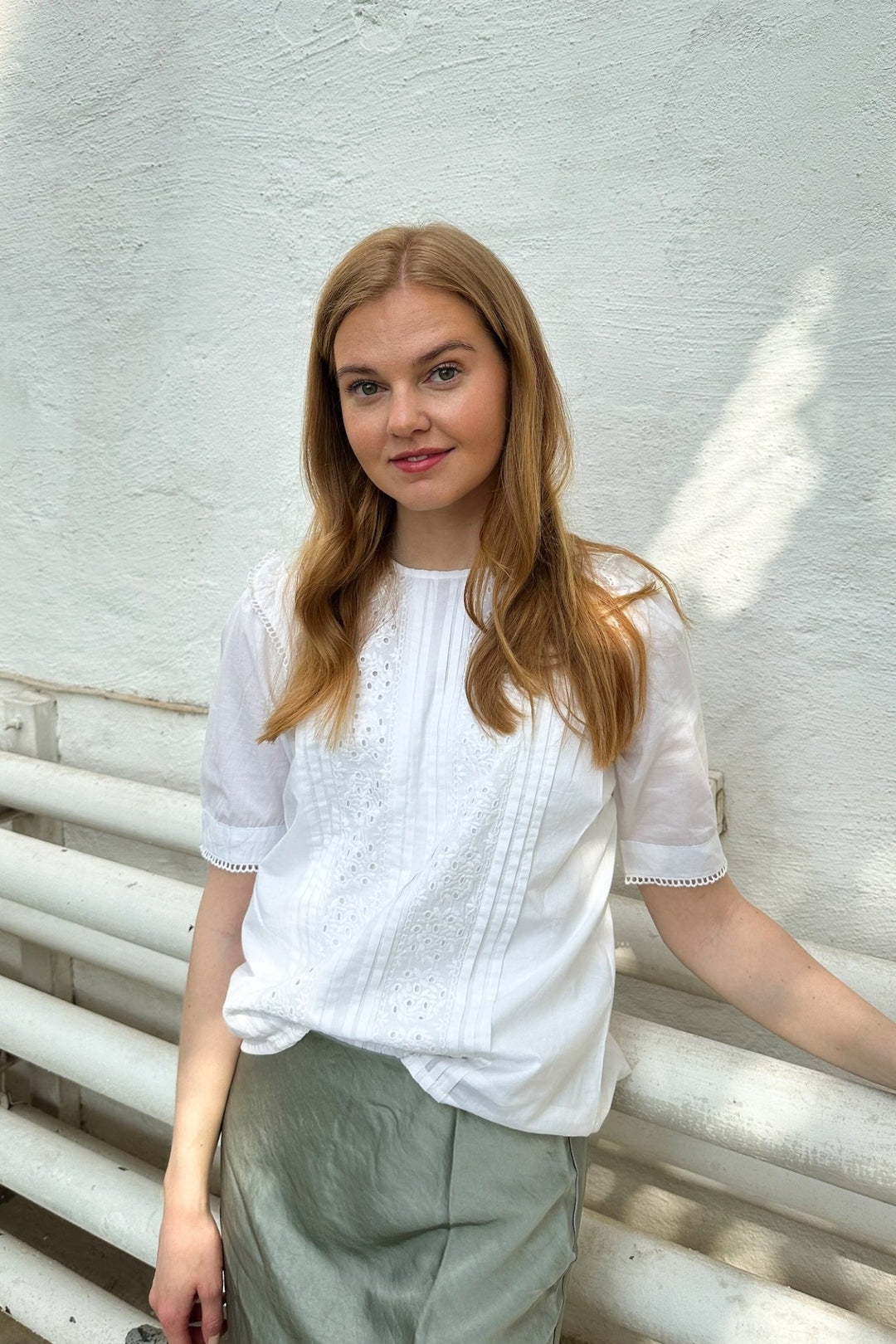 Rosia Blouse White | Skjorter og bluser | Smuk - Dameklær på nett