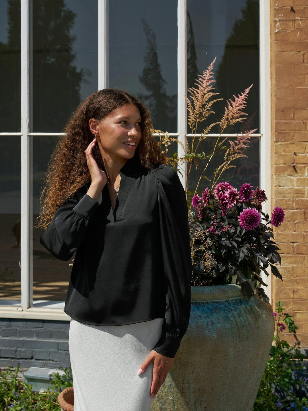 Rosslyn Heavy Sateen Blouse Black | Skjorter og bluser | Smuk