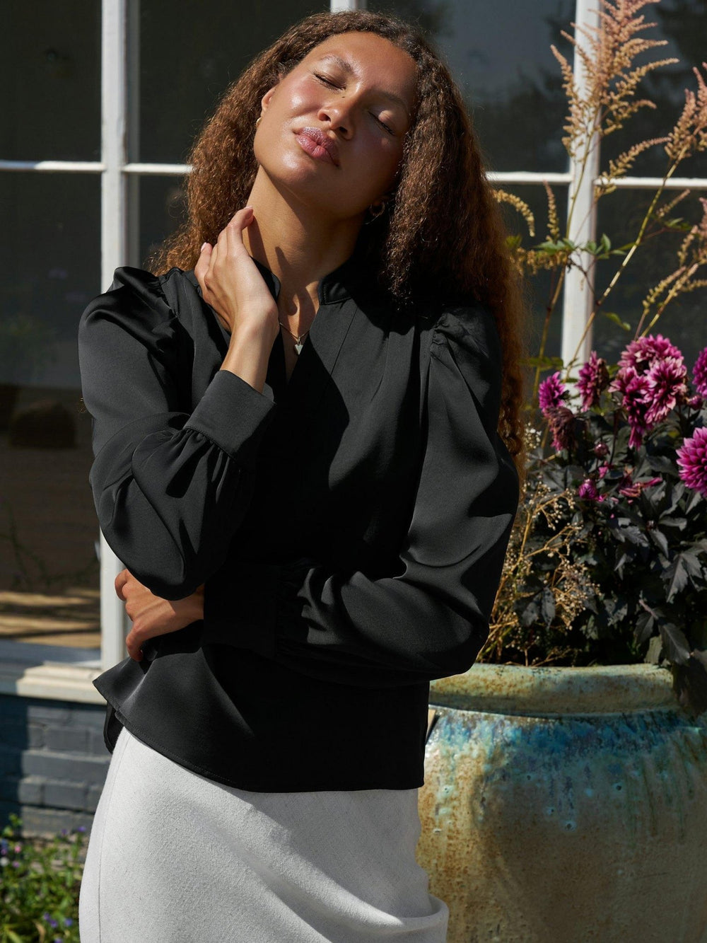 Rosslyn Heavy Sateen Blouse Black | Skjorter og bluser | Smuk