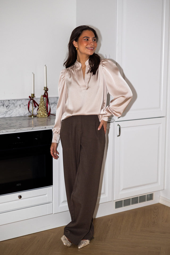 Rosslyn Heavy Sateen Blouse Champagne | Skjorter og bluser | Smuk