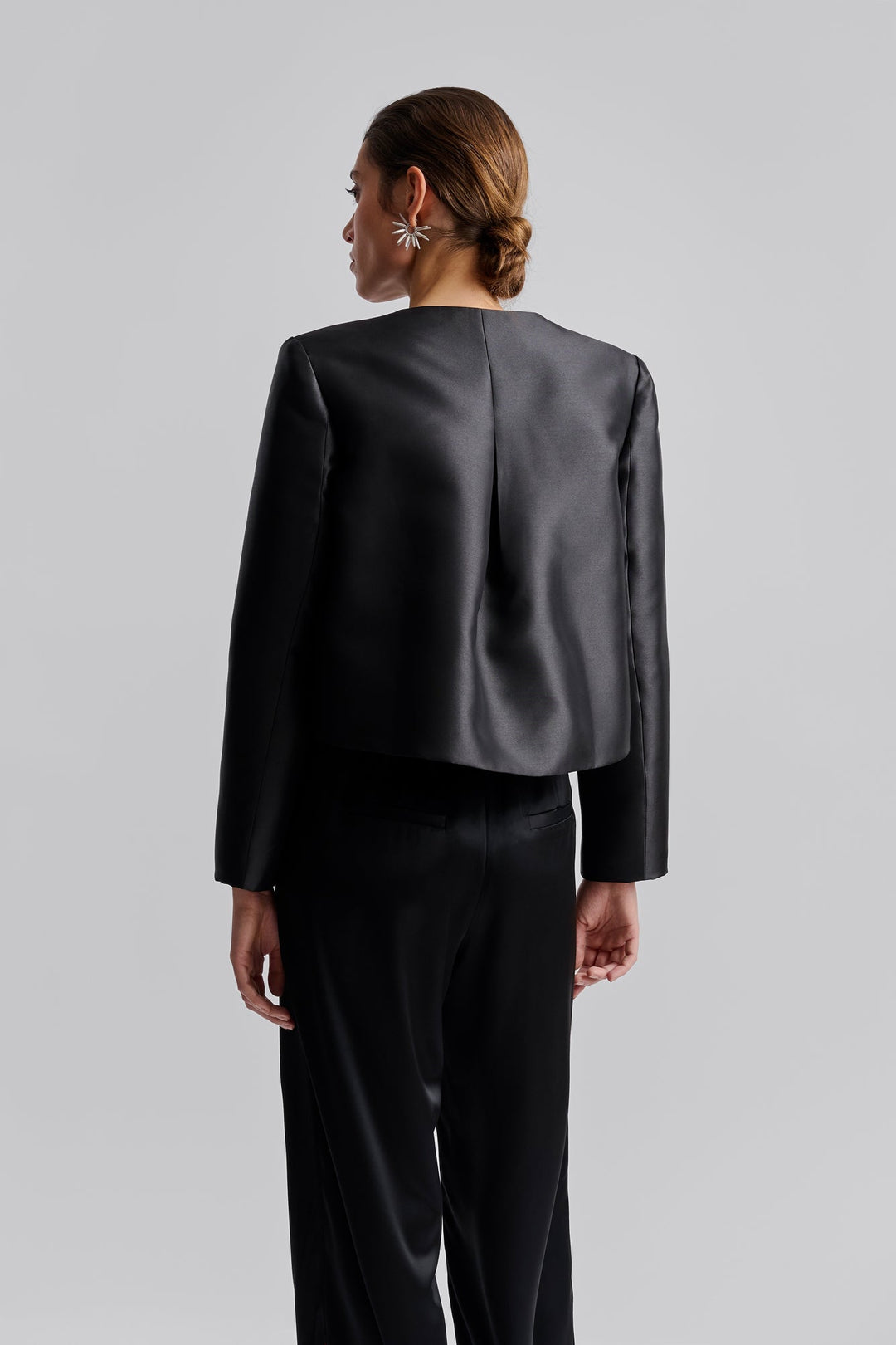 Ruthie Cropped Long Sleeve Blouse Black | Skjorter og bluser | Smuk - Dameklær på nett