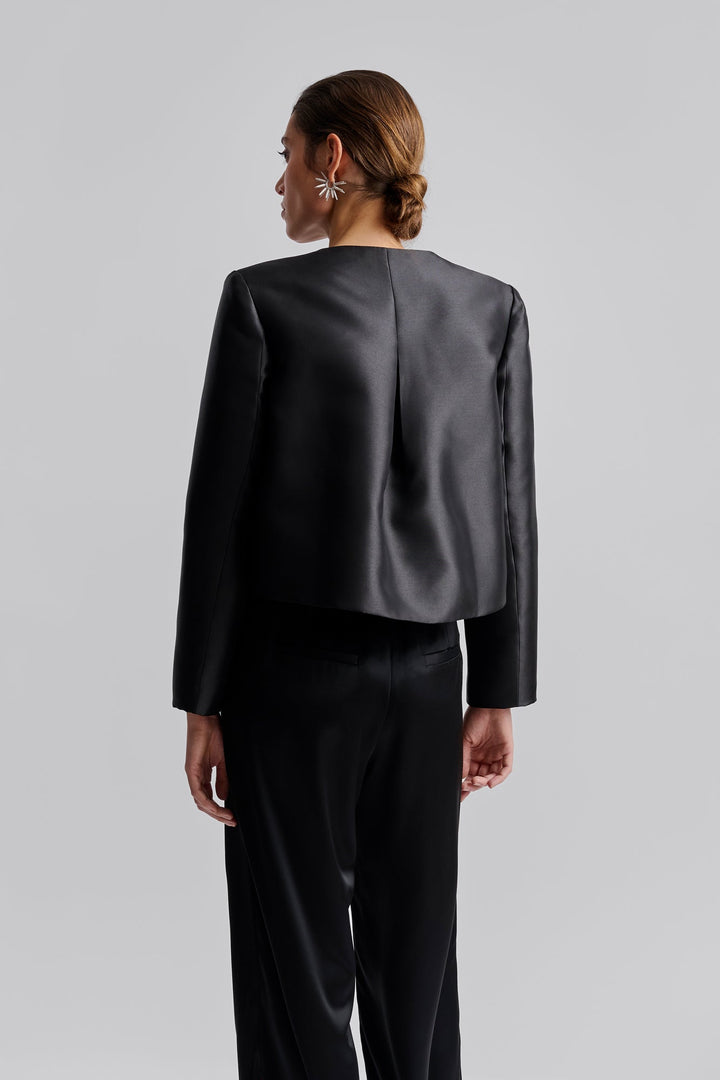 Ruthie Cropped Long Sleeve Blouse Black | Skjorter og bluser | Smuk - Dameklær på nett