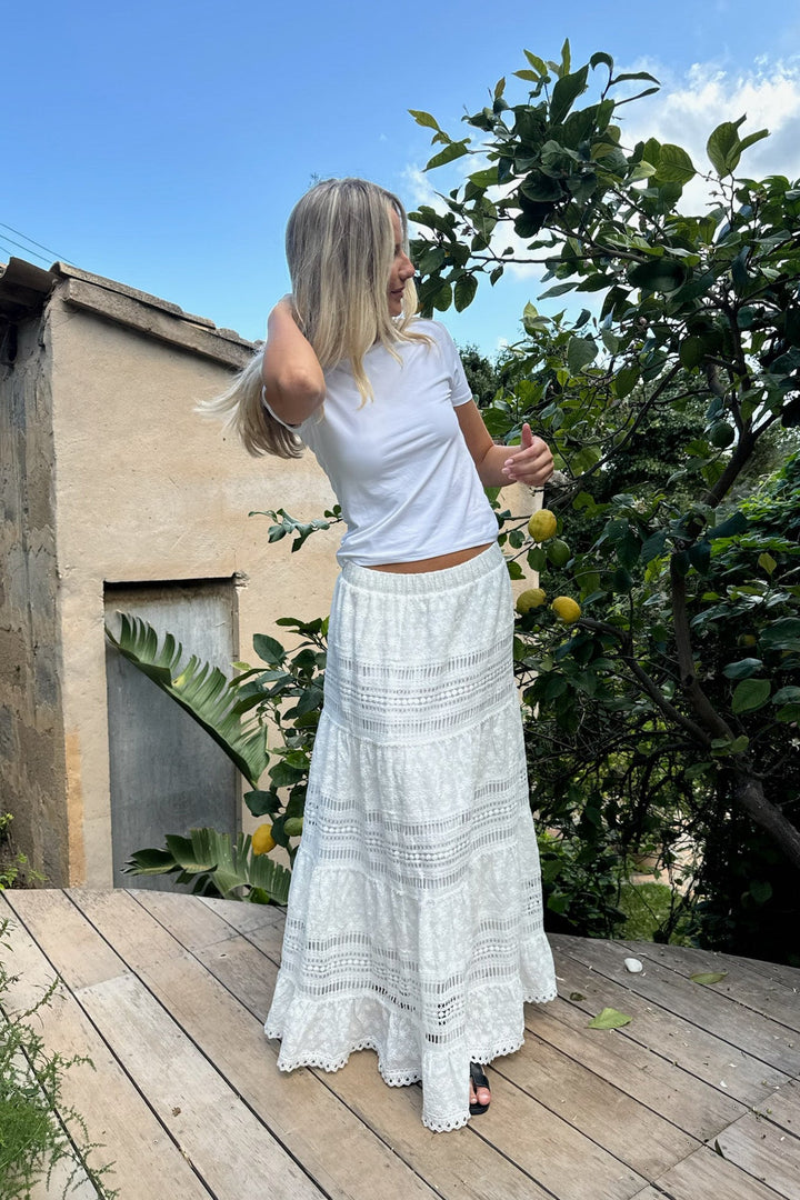 Sara Long Skirt White Lace | Skjørt | Smuk - Dameklær på nett