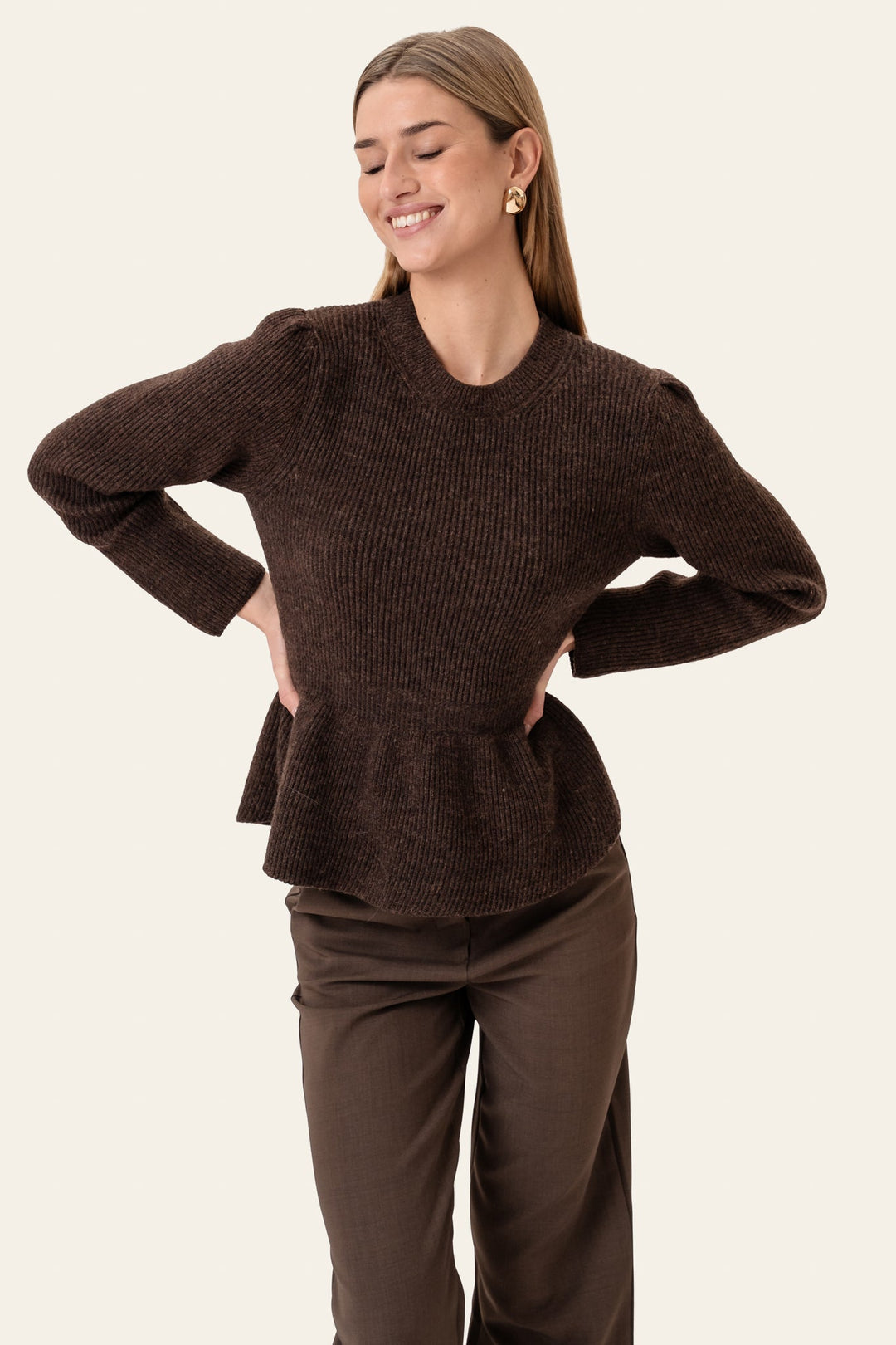 Sara Sweater Dark Brown | Genser | Smuk