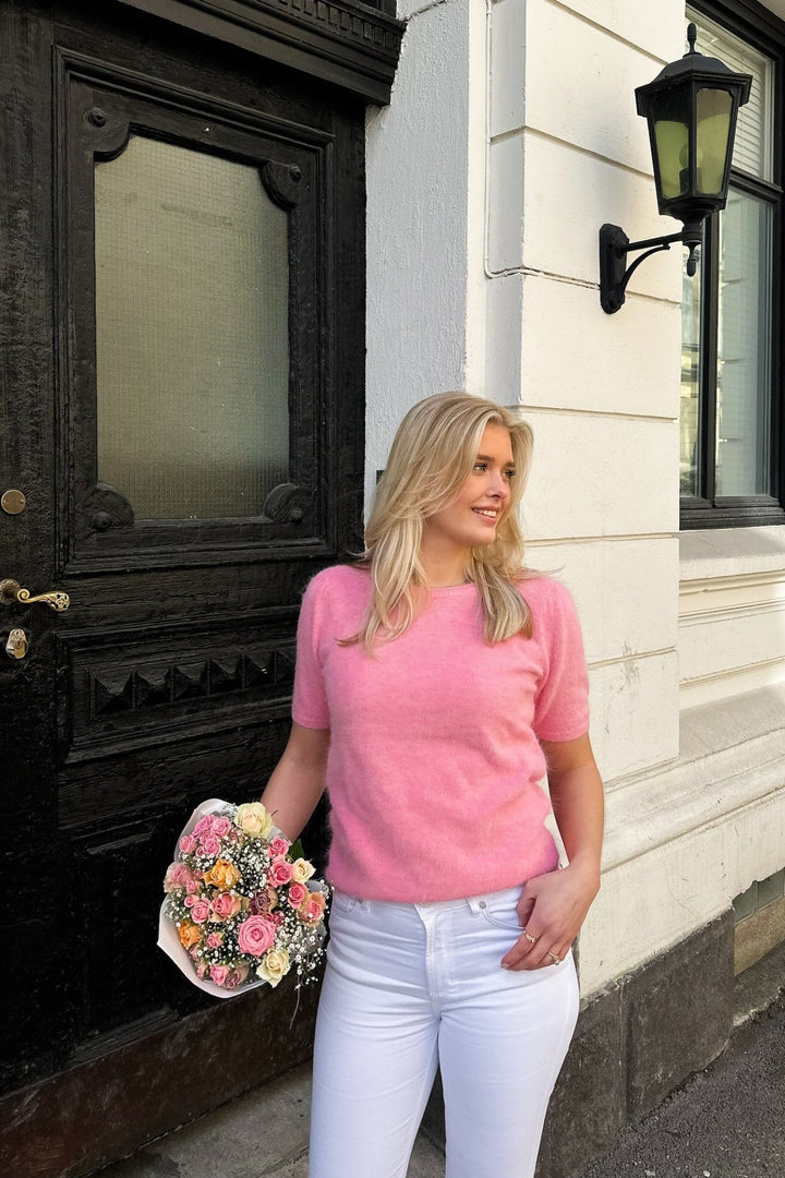 Sarah Pullover Tropical Pink | Genser | Smuk - Dameklær på nett