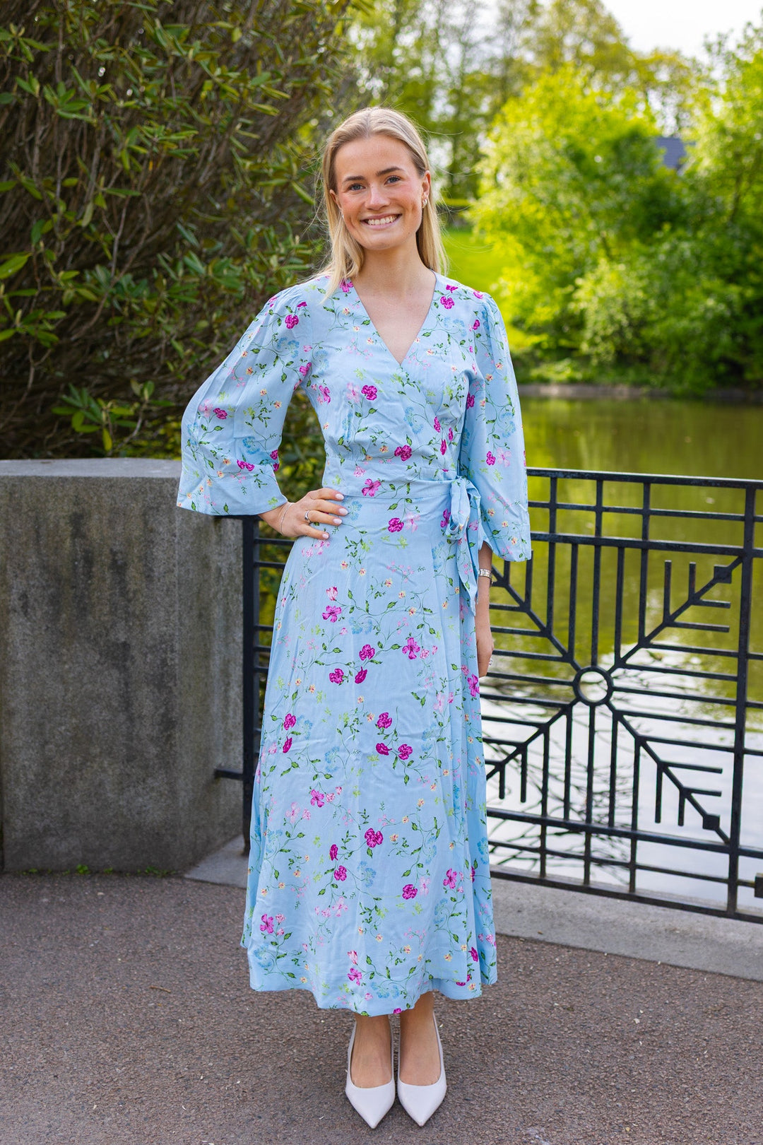 Savanna 3/4 Wrap Long Dress Skyway Botalia | Kjoler | Smuk