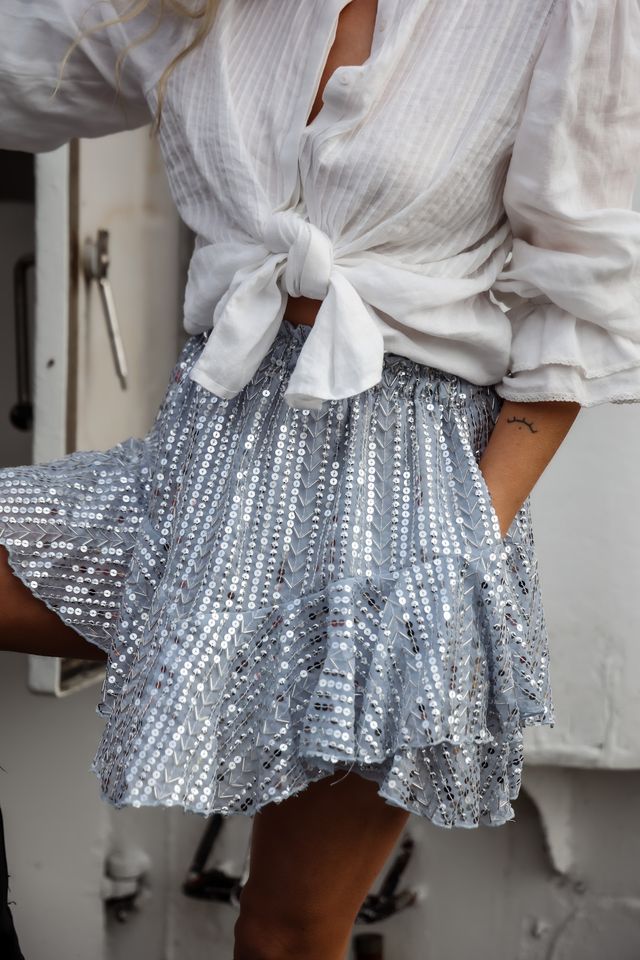 Sequin Skirt Shorts Icy Blue & Silver | Skjørt | Smuk - Dameklær på nett