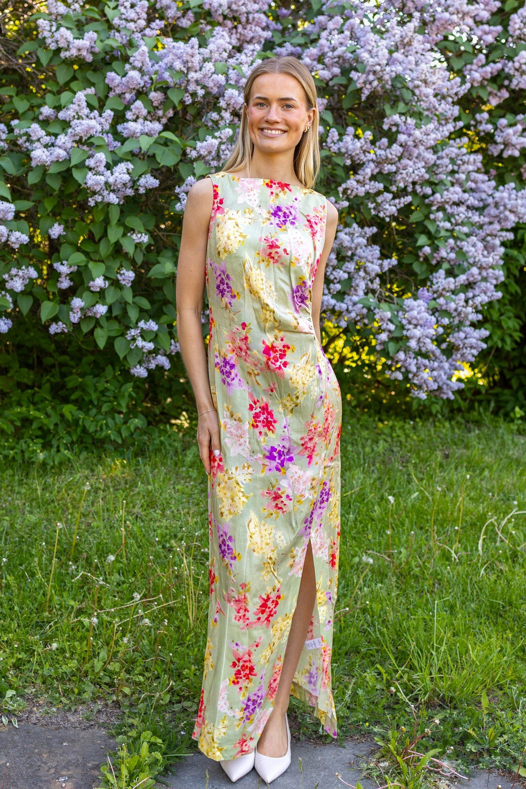 Shiny Sleeveless Dress Vintage Bouquet | Kjoler | Smuk