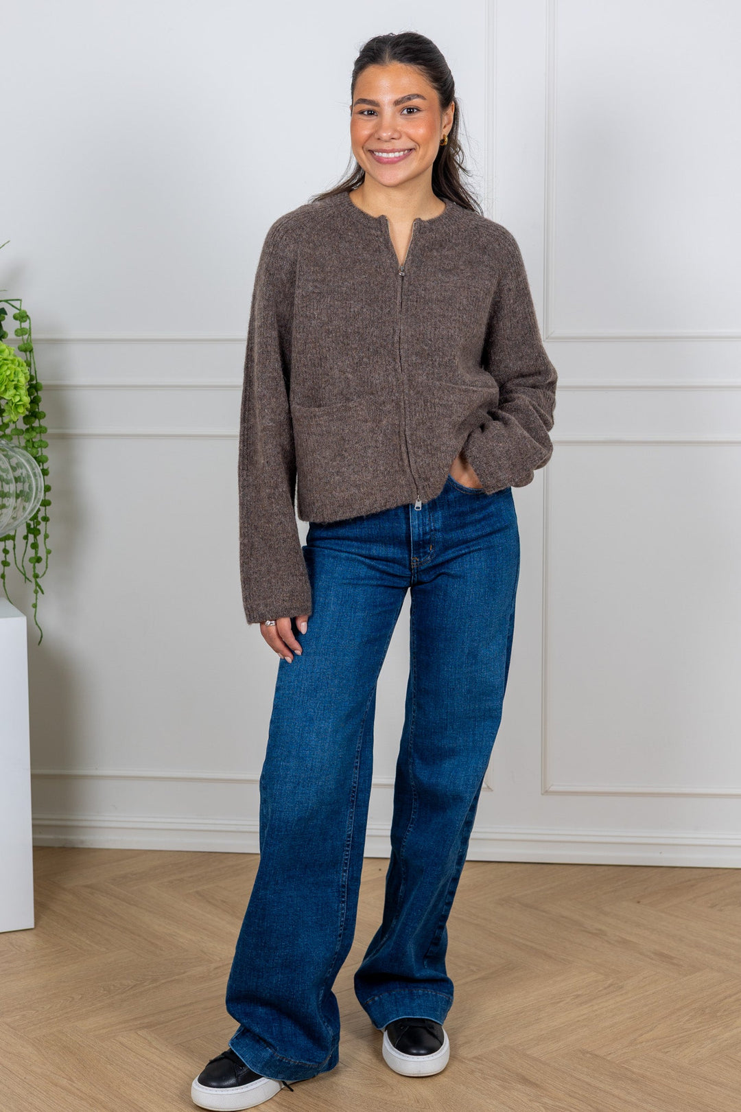 Sia Ras Ls Knit Short Cardigan Chocolate Chip | Genser | Smuk