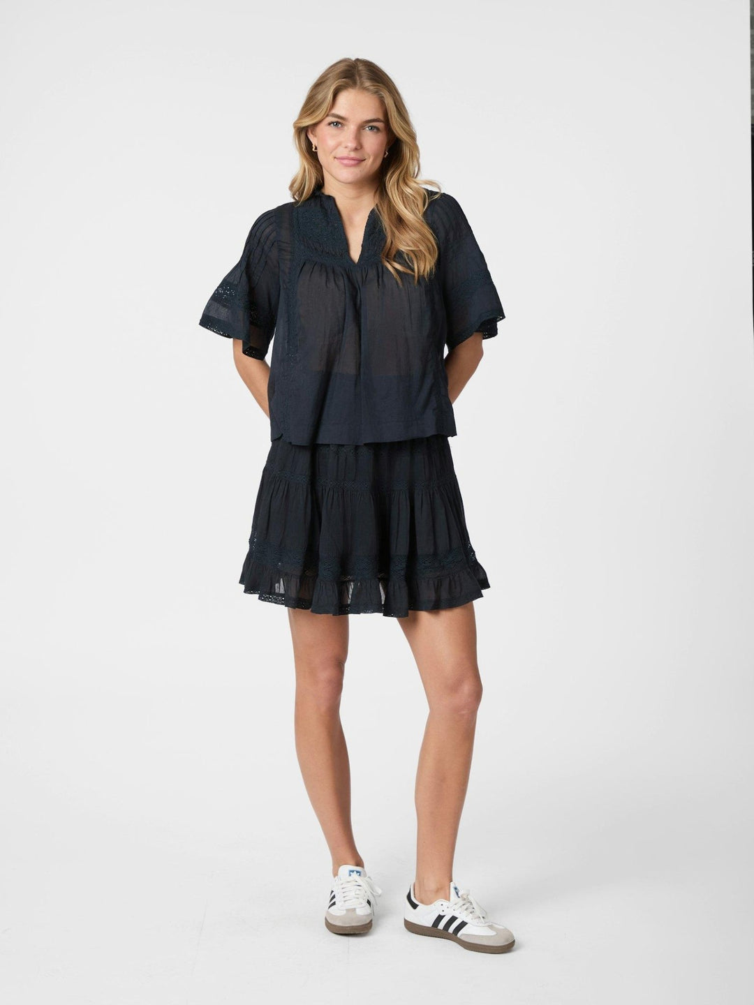 Siama S Voile Blouse Navy | Skjorter og bluser | Smuk - Dameklær på nett