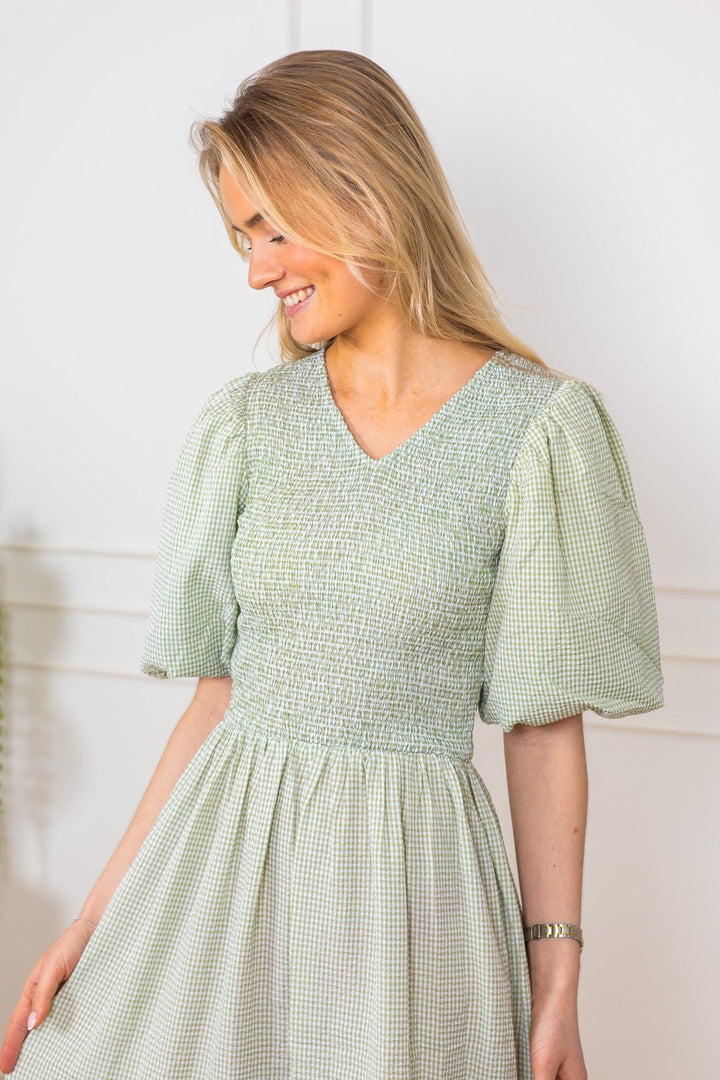 Signa Dress Dusty Green | Kjoler | Smuk