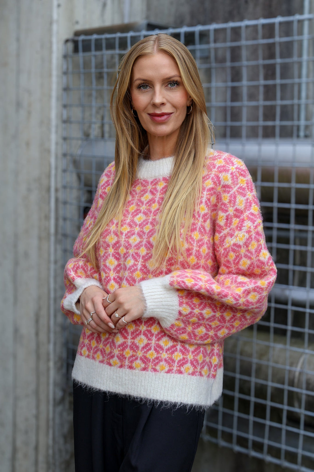 Stavanger Knit Pullover Off White/Pink | Genser | Smuk