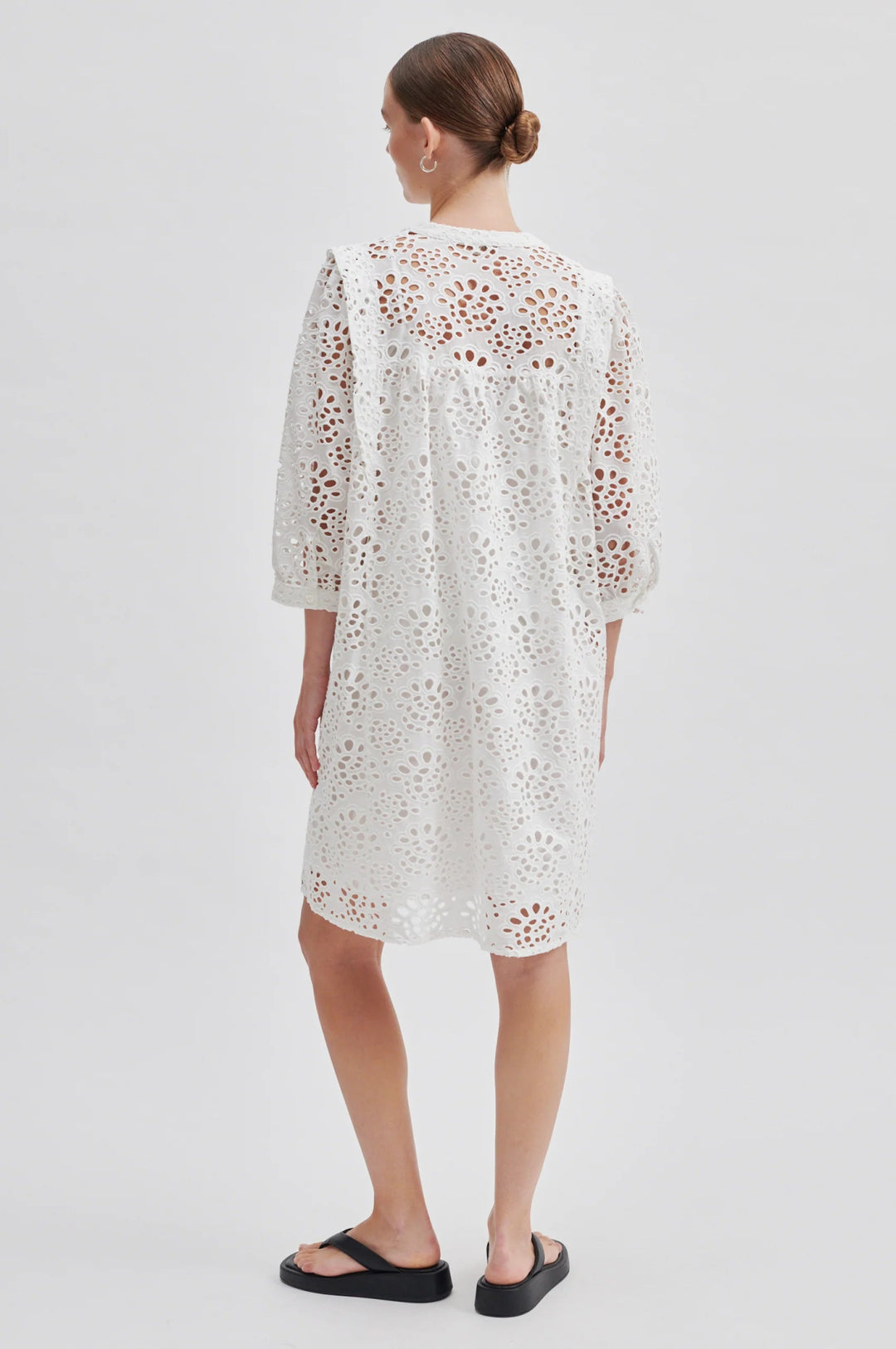 Stefanie Dress White | Kjoler | Smuk - Dameklær på nett