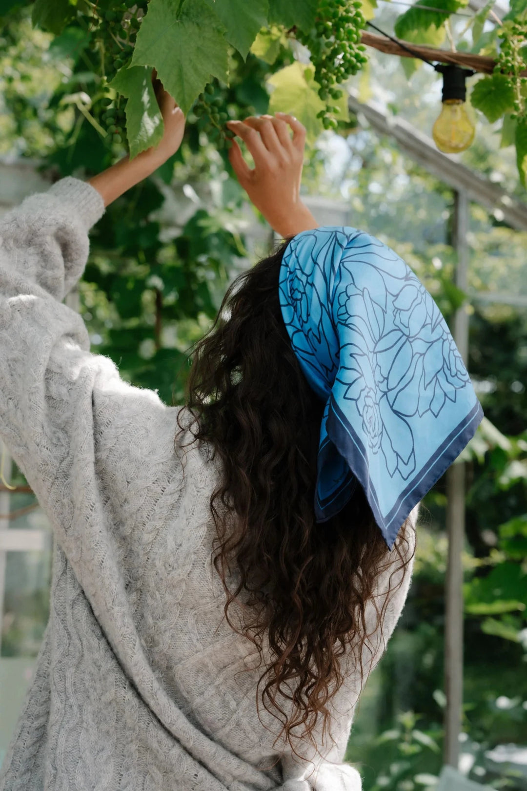 Stencia Tulip Sia Scarf Azure Blue | Accessories | Smuk