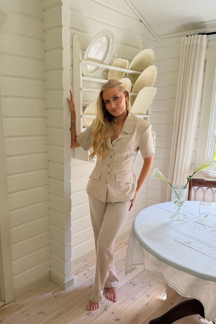 Stine Tee Blazer Beige | Blazer | Smuk