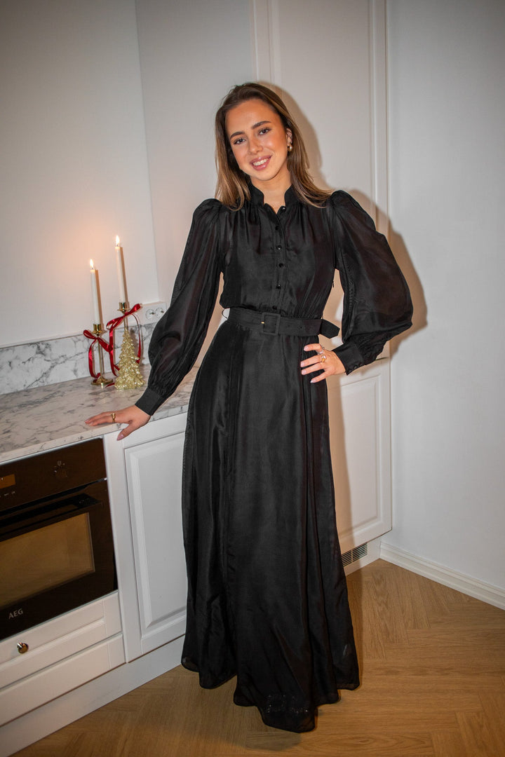 Striped Organza Belt Dress Black | Kjoler | Smuk