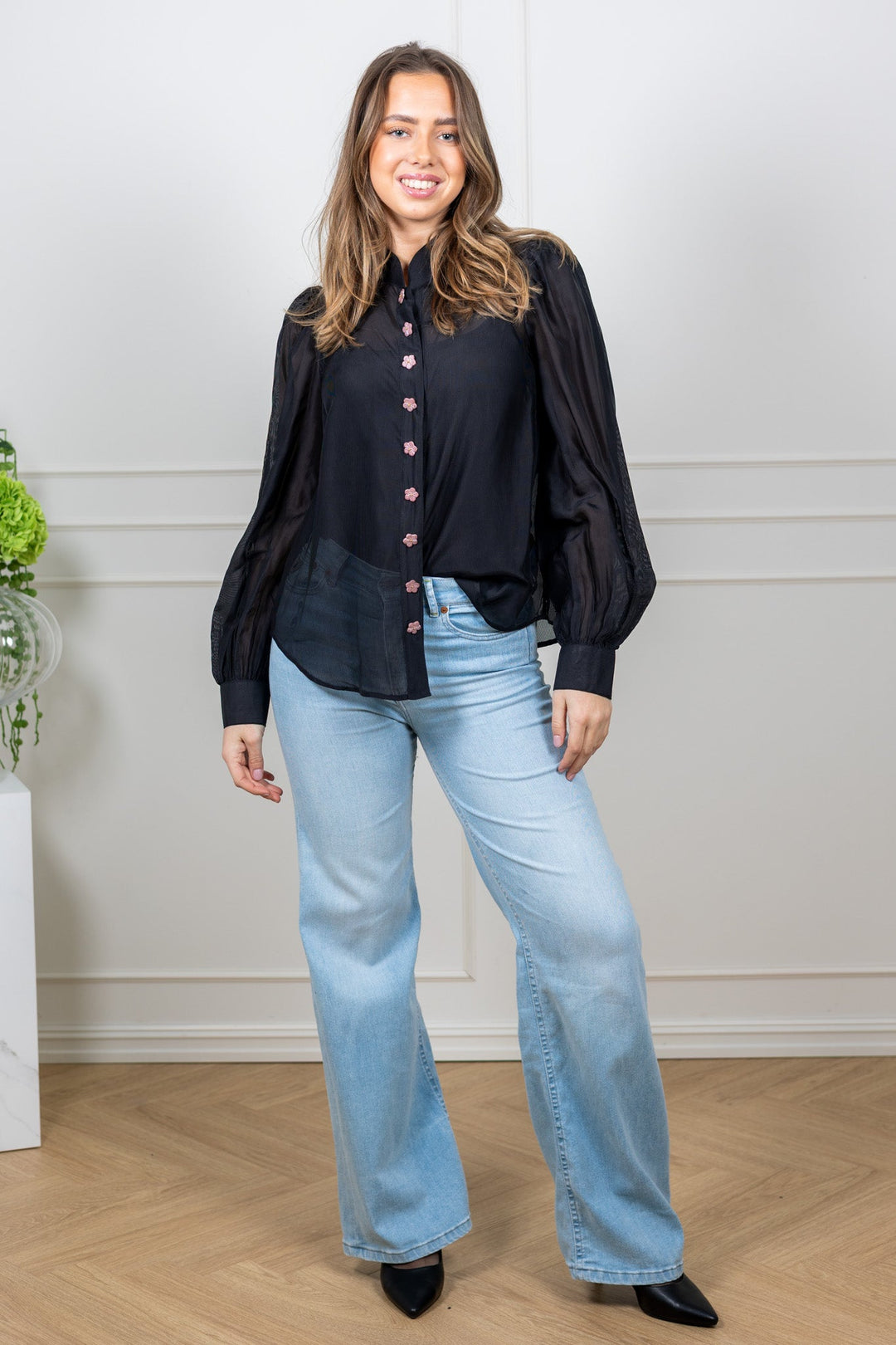 Striped Organza Blouse Black | Skjorter og bluser | Smuk