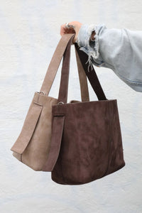 Suede Fraya Small Bag Hot Fudge Brown
