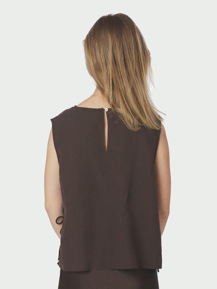 Svetlana Linen Top Dark Brown | Topper | Smuk