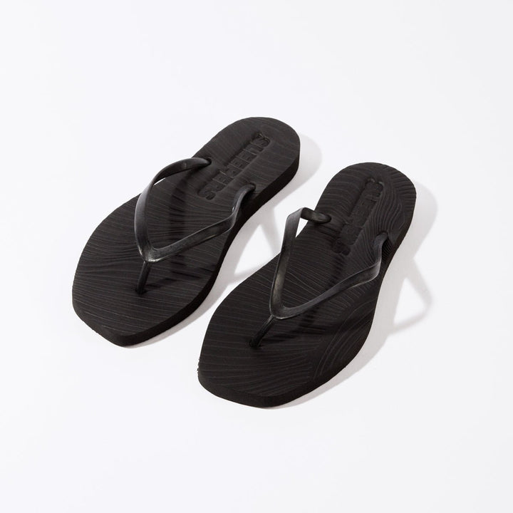 Tapered Flip Flop Black | Sko | Smuk