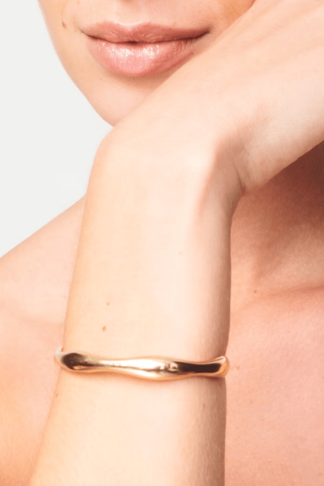 The Sleek Bracelet Gold | Accessories | Smuk - Dameklær på nett